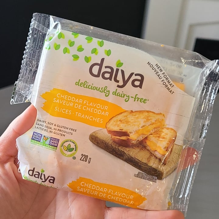 photo of Daiya Cheddar Style Slices shared by @blancita on  08 Jun 2021 - review