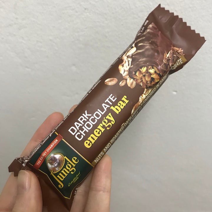 review photo of Jungle Oats Dark Chocolate Energy Bar shared by @meauwmari on 14 Jun 2020 - review