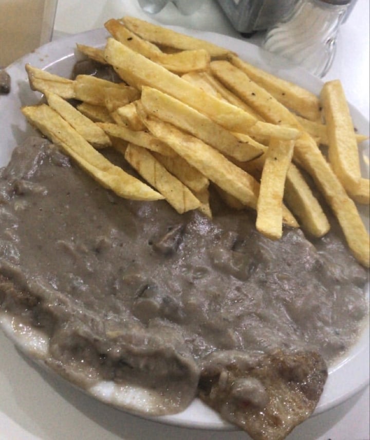 review photo of Loving Hut Microcentro Lomito Al Champiñón Con Fritas shared by @feiky on 08 Apr 2020 - review