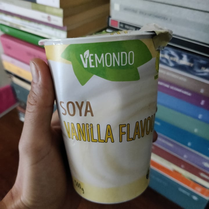 photo of Vemondo Soya Vanilla Flavour shared by @verticales on  13 Jun 2022 - review