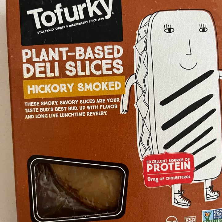 review photo of Tofurky Plant Based Deli Slices Hickory Smoked shared by @marianadgomes on 07 May 2022 - review