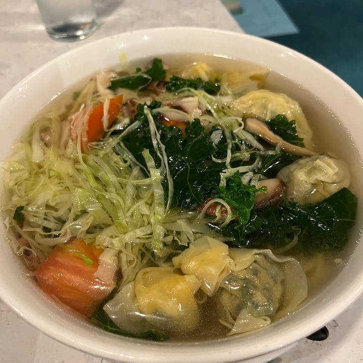 photo of Zen Garden Wonton Vegetable Noodle Soup shared by @tjb257 on  17 Oct 2022 - review