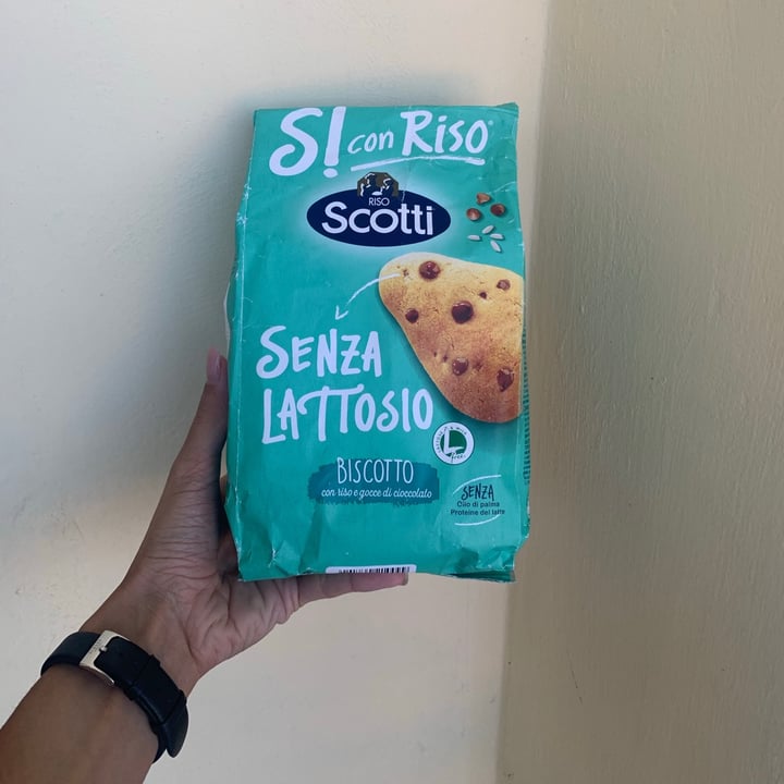 photo of Riso Scotti Biscotto con riso e gocce di cioccolato shared by @debbii on  01 Sep 2021 - review