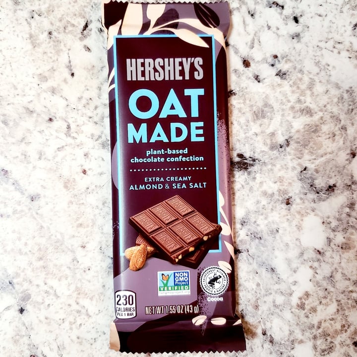 Hershey's Oat made extra creamy almond & sea salt Review abillion
