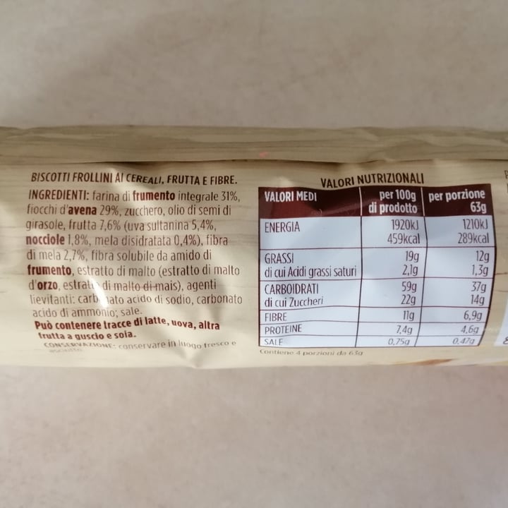 photo of Conad Biscotti ai cereali con frutta e fibre shared by @ariannagoldoni on  08 Apr 2022 - review