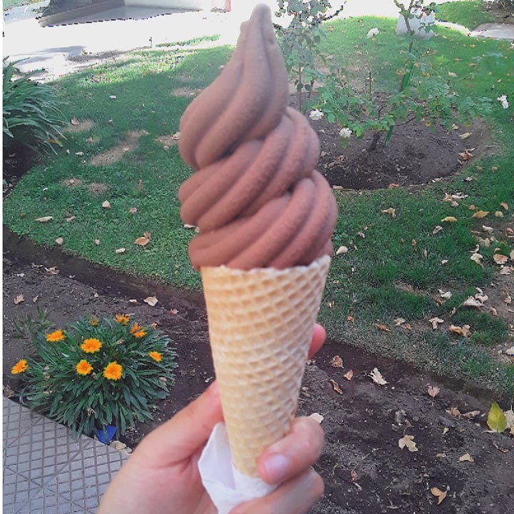 photo of Nicecream Chile Helado Ferrero shared by @isthatgal on  04 Mar 2022 - review