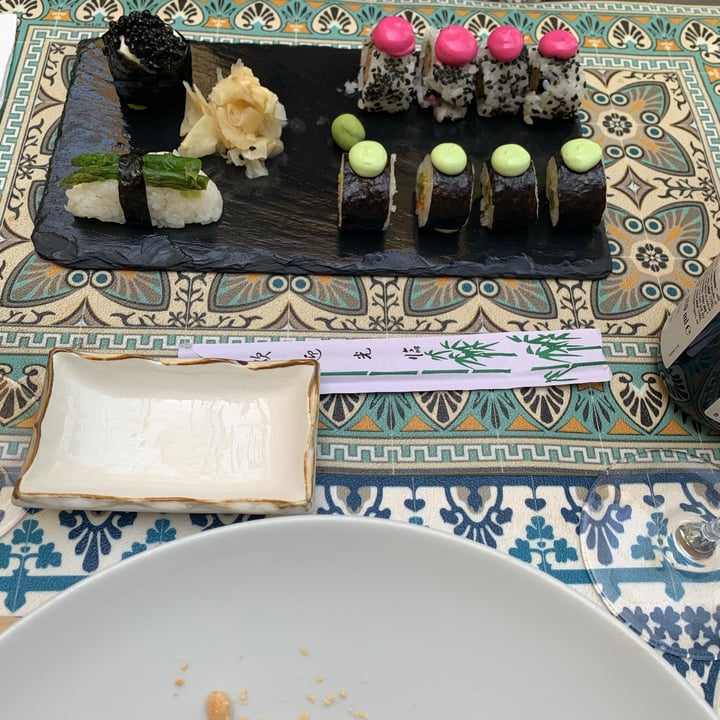 photo of Sementis Vegan Sushi Gluten free shared by @martachatnoir92 on  11 May 2021 - review