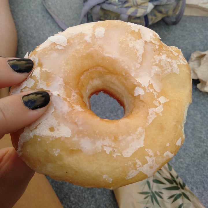 photo of Santoni - When Food is the Solution Donut shared by @ullsdemel10 on  26 Aug 2020 - review