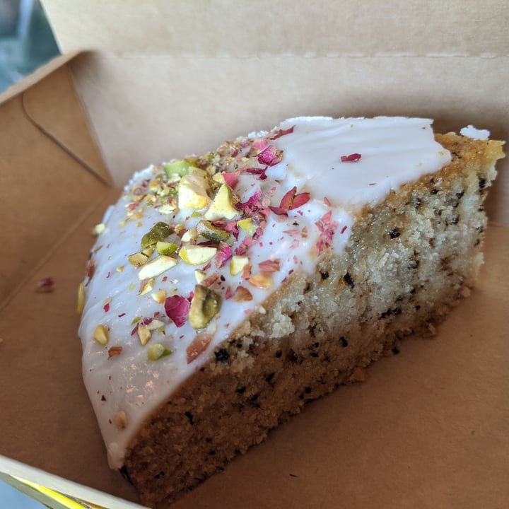 photo of WellSmoocht Rose Pistachio Cake shared by @hkveggie on  25 Jul 2020 - review