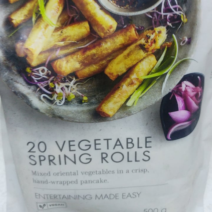 photo of Woolworths Food Vegetable Spring Rolls (Frozen) shared by @liz269 on  17 Jul 2021 - review