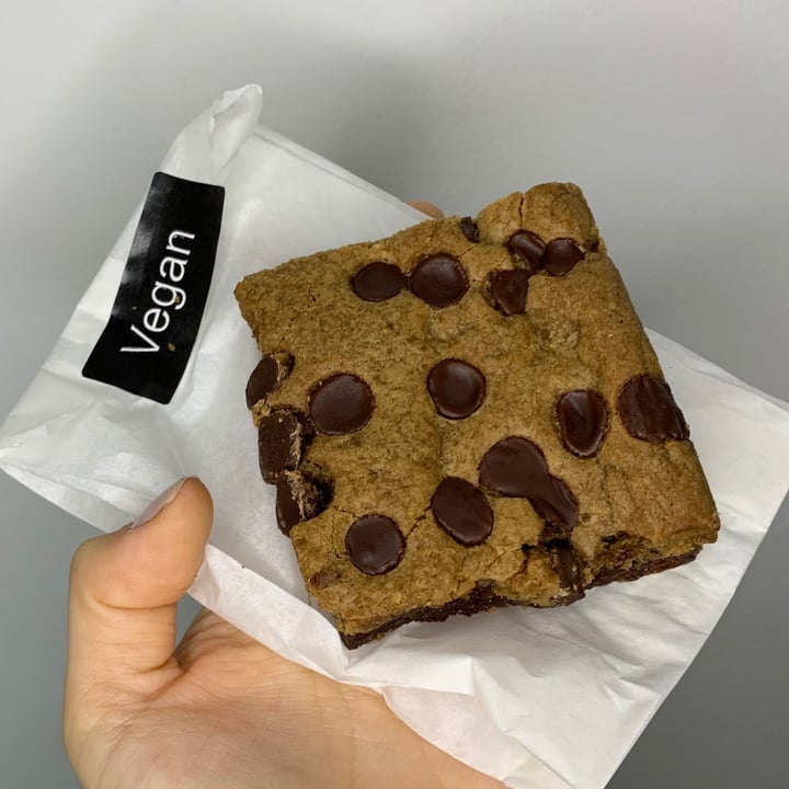 photo of Cookie Stories Vegan Brookie shared by @karolkessely on  18 Jul 2021 - review