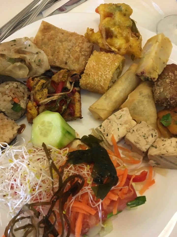 review photo of Loving Hut The buffet shared by @bananawhirl on 22 May 2019 - review