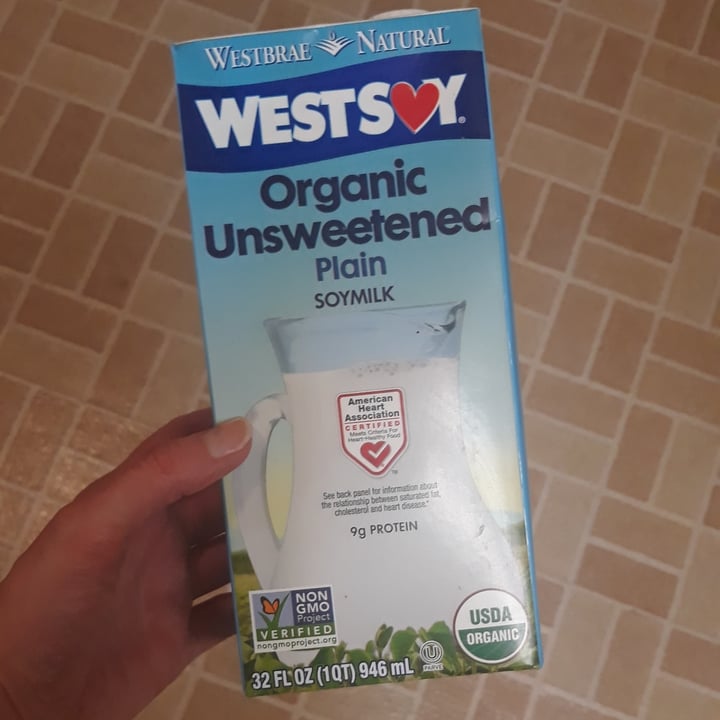 photo of WestSoy Organic Unsweetened Plain Soymilk shared by @hannahamell on  08 Aug 2021 - review