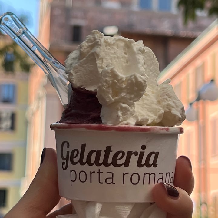 photo of Gelateria Porta Romana Gusto UVA fragola shared by @fsc on  13 Sep 2022 - review