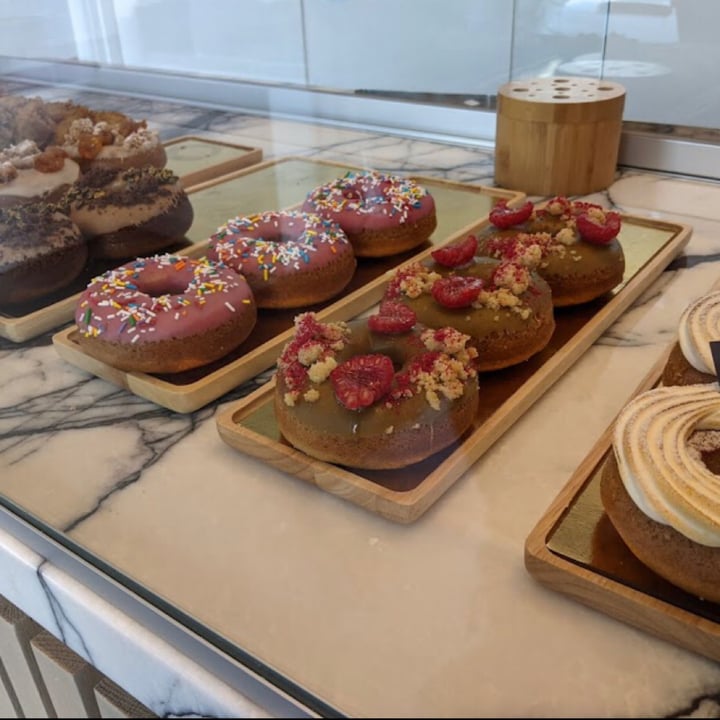 review photo of Purple Horseshoe Baking Co. donuts and chocolate chip cookies shared by @stephaniebraganza on 31 Jul 2022 - review