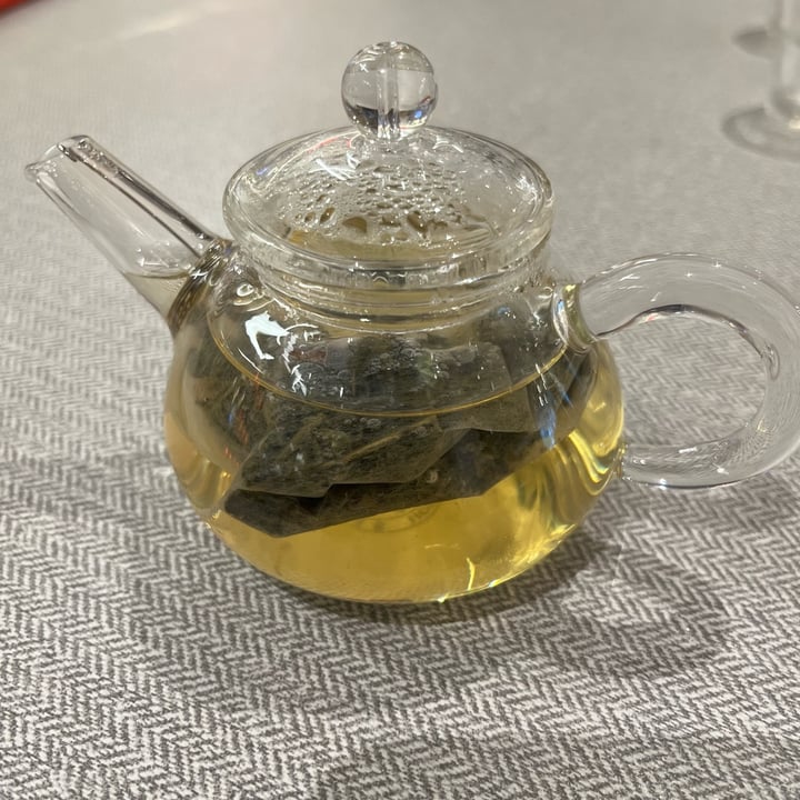 review photo of Elemen @ PLQ Mall Strawberry green tea shared by @laksh03 on 04 Dec 2021 - review