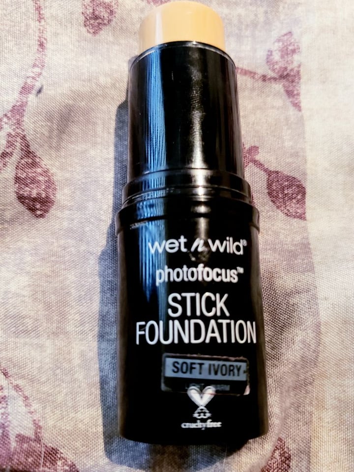 photo of Wet n Wild Beauty Fotofocus stick foundation shared by @violetfrankenstein on  23 Jun 2019 - review