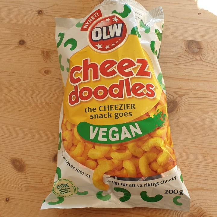 photo of Olw Cheez doodles vegan shared by @amanada on  19 Aug 2021 - review