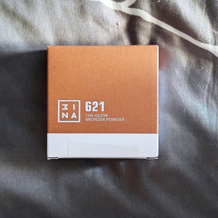 review photo of 3INA 621 The Glow Bronzer Powder shared by @dafi on 08 Sep 2022 - review