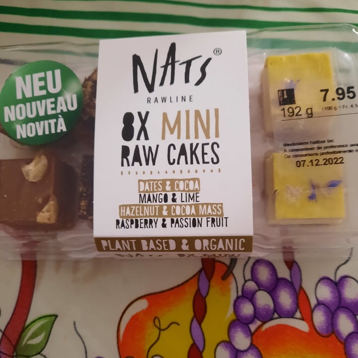 photo of Nats Rawline 8 mini raw cakes shared by @giusii on  06 Dec 2022 - review