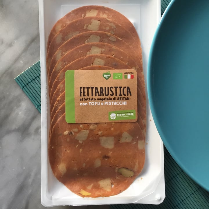 review photo of Regina Verde Affettato vegetale con pistacchio shared by @piantecotte on 10 Sep 2021 - review