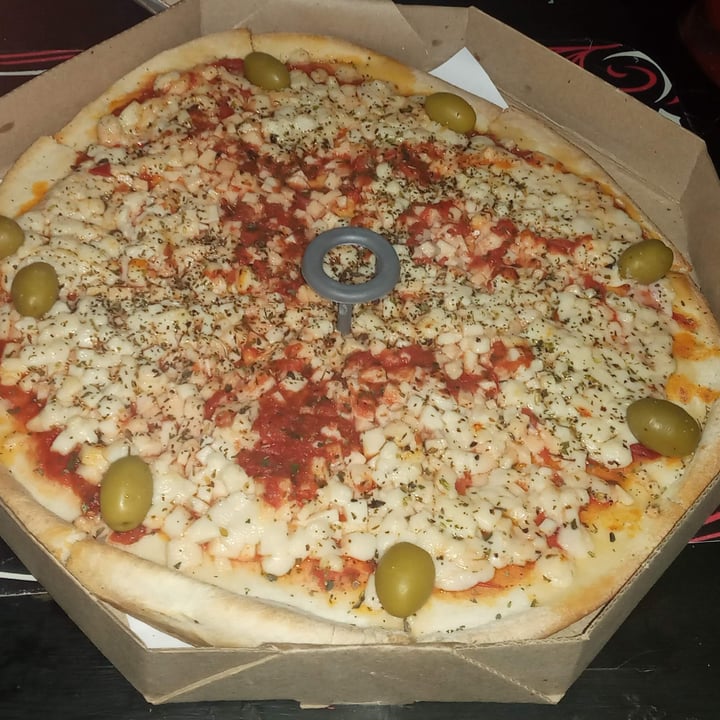 review photo of Empanadas de 10 Pizza de muzzarela vegana shared by @fobefalato on 17 Feb 2022 - review