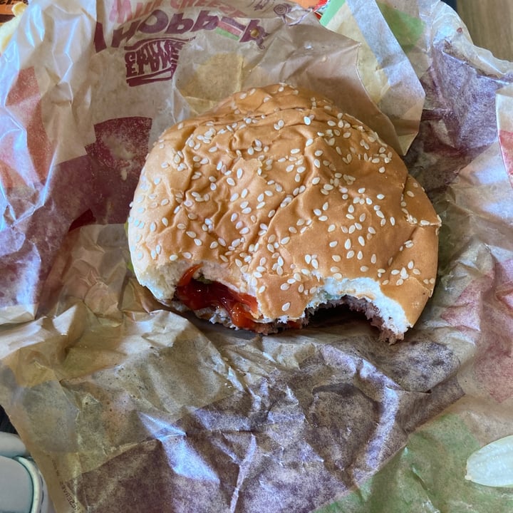 photo of Burger King Contreras Whopper Vegetal shared by @eypurrr on  05 Aug 2021 - review