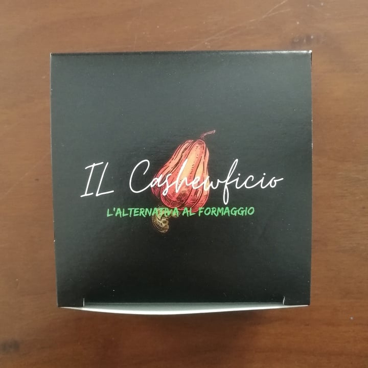 photo of Il CashewFicio Il pregiato black shared by @ilovepigs on  15 Apr 2022 - review