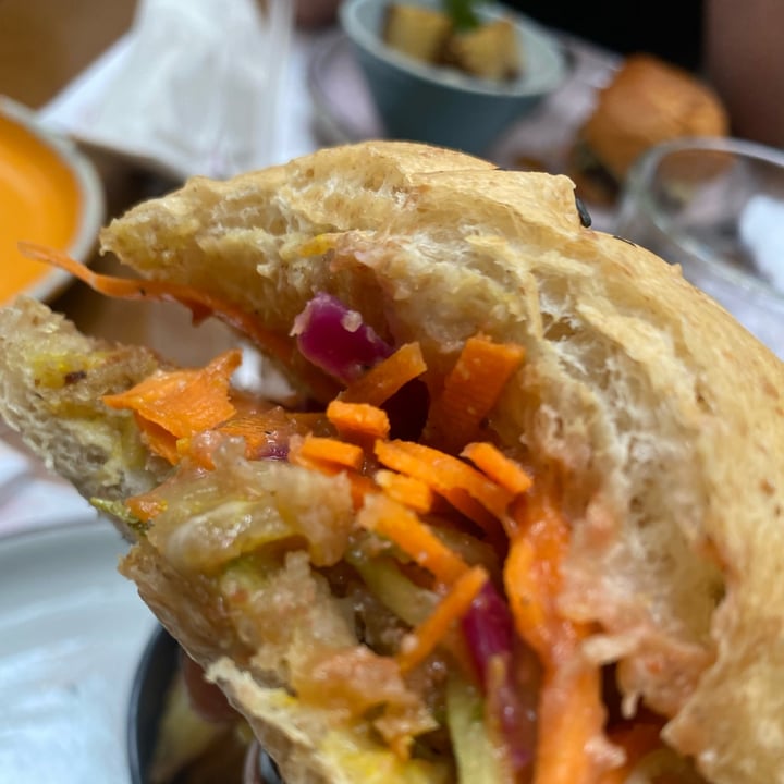 review photo of Canasto Picnic Bistrò Hamburguesa De Orellana shared by @linis on 30 Mar 2022 - review
