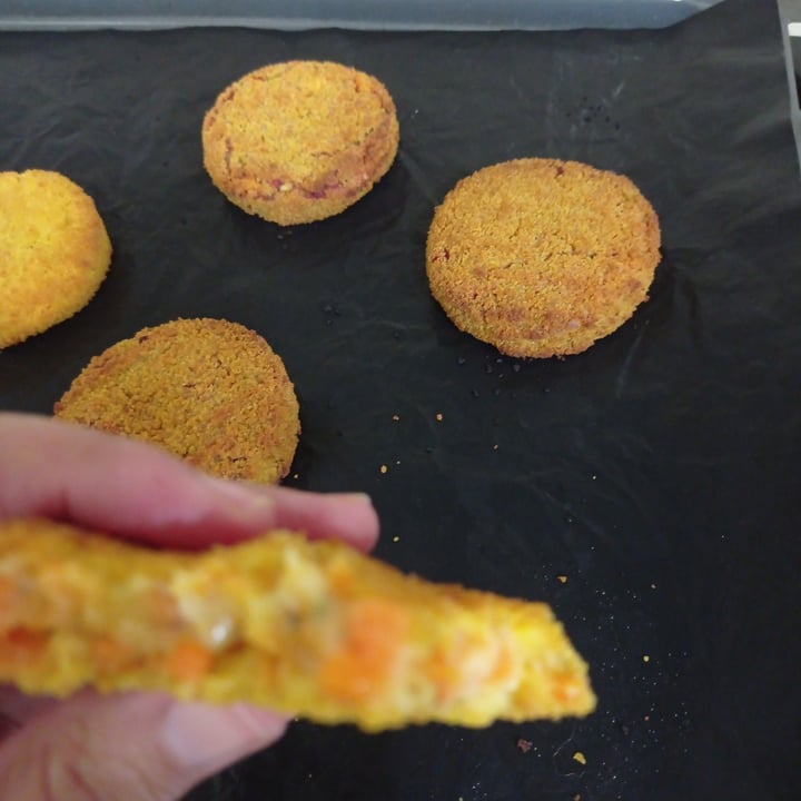 photo of Vemondo carrot patties shared by @isabeletta on  23 Apr 2022 - review