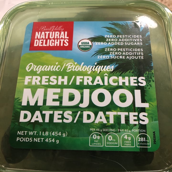 photo of Bard Valley Natural Delights Organic Fresh Medjool Dates shared by @allycat38 on  25 Sep 2021 - review