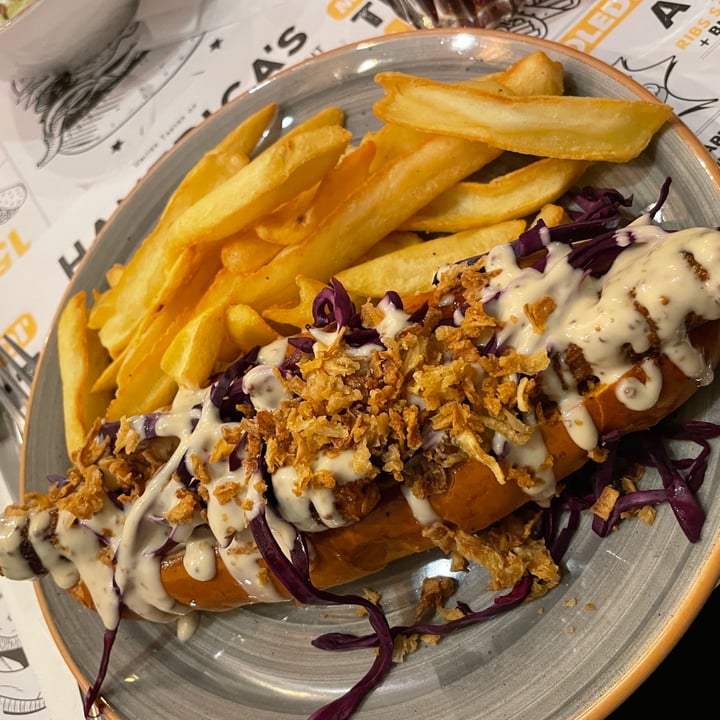 review photo of Hamerica's spicy hot dog shared by @feliciana on 03 Sep 2022 - review