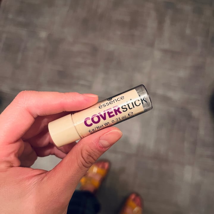 photo of Essence  Coverstick shared by @federicapraderio on  09 May 2022 - review