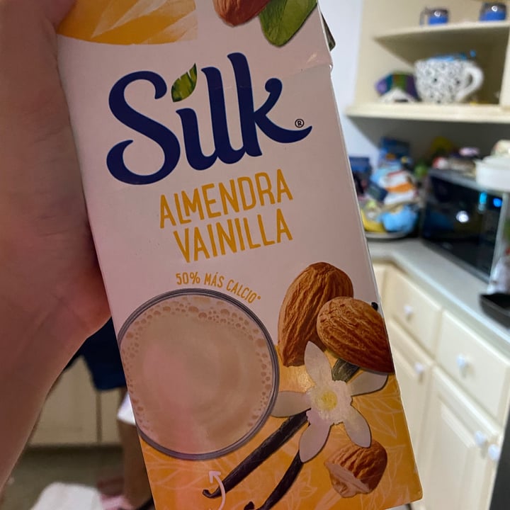 photo of Silk Almendra Sabor Vainilla shared by @sarguita on  27 Jun 2021 - review