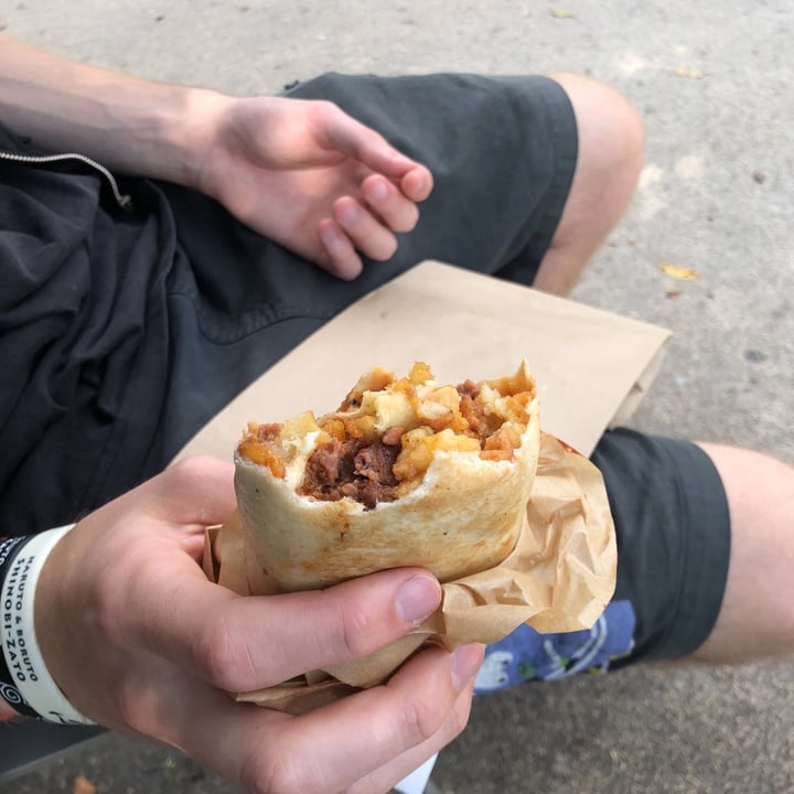 photo of Furahaa to GO - 100% Plant-Based ( VEGAN ) Crazy burrito shared by @sofieblik on  20 Aug 2021 - review