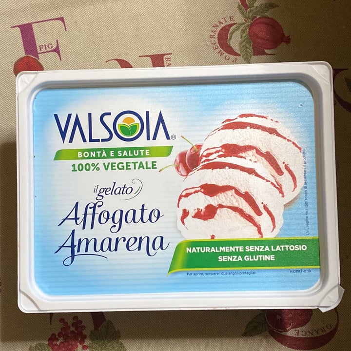 photo of Valsoia Il gelato Affogato Amarena shared by @alfi on  28 Sep 2022 - review