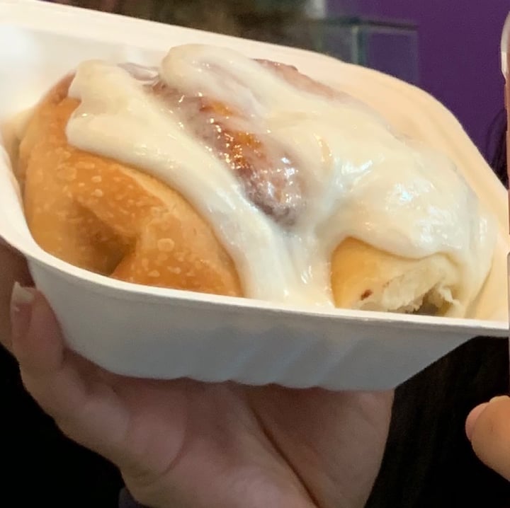 photo of Cinnaholic (Permanently Closed) Old Skool Roll shared by @veghui on  18 Jul 2019 - review