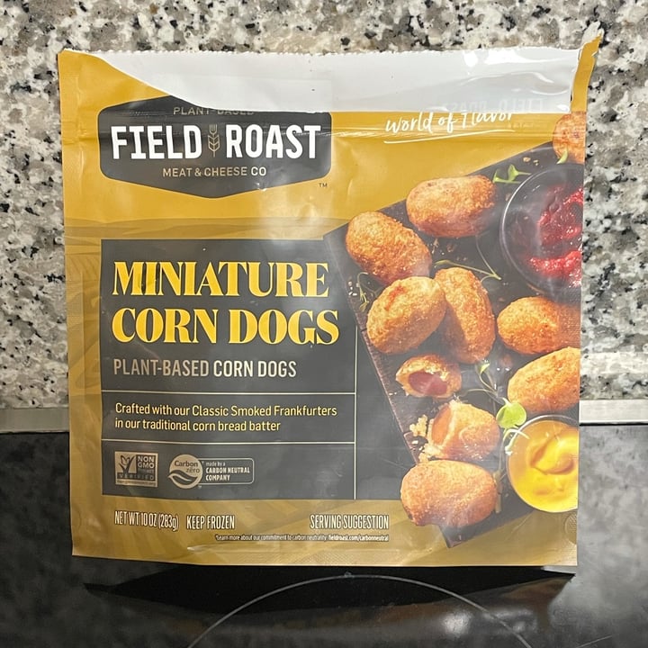 review photo of Field Roast Miniature Corn Dogs shared by @choliebot on 30 Nov 2021 - review