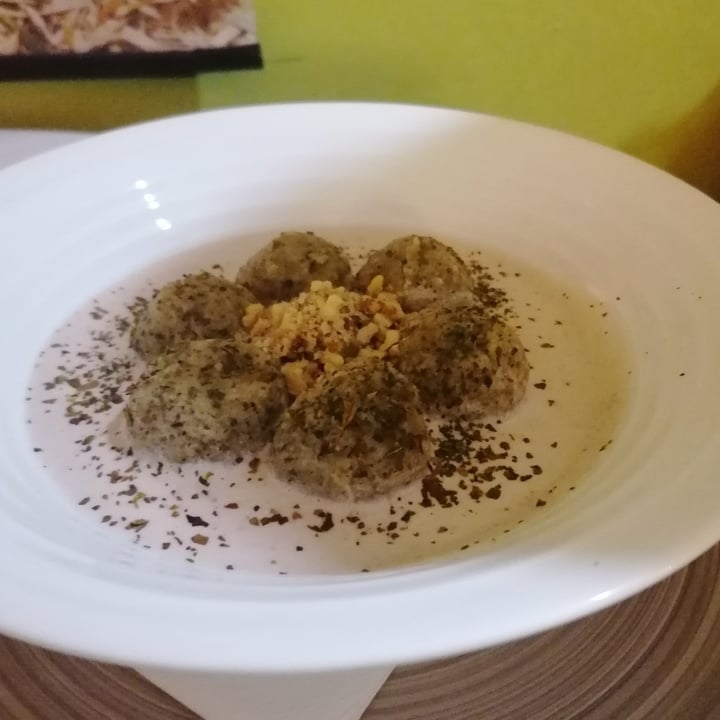 review photo of Cibo Ristorante Vegano Canederli Al Sugo Di Noci shared by @gaiuz on 28 Nov 2021 - review