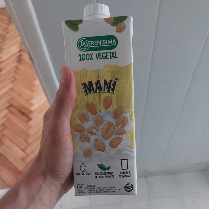 photo of La Serenísima Leche de maní shared by @vegancricket on  31 Dec 2021 - review