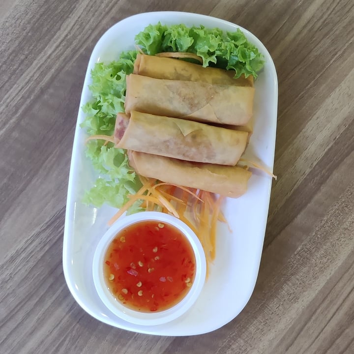 review photo of Jai Thai Vegetarian Spring Rolls shared by @mansiv on 18 Oct 2020 - review