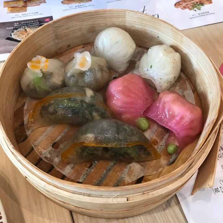 photo of Lotus Vegetarian Restaurant Wild Mushroom Crystal Dumplings shared by @veggieoty on  21 Dec 2020 - review