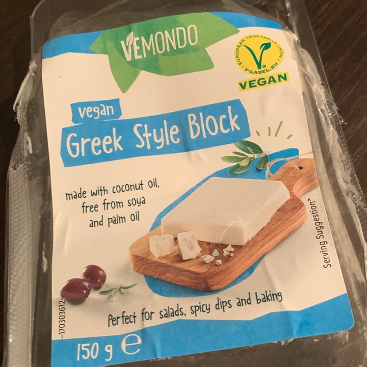 photo of Vemondo Vegan Greek Style Block shared by @eleonoragee on  27 Mar 2022 - review