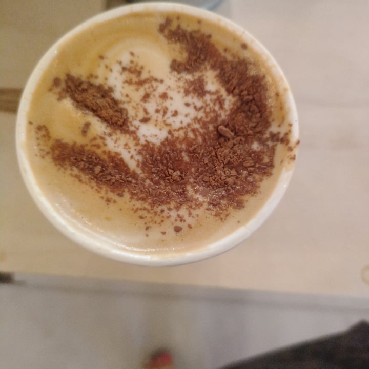 photo of Hatch Coffee Oat milk cappuccino shared by @andreaalexandra on  15 Jun 2022 - review
