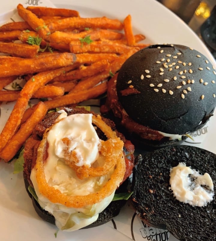 photo of Karma Café Freaky Sliders shared by @isacu on  22 Jan 2020 - review