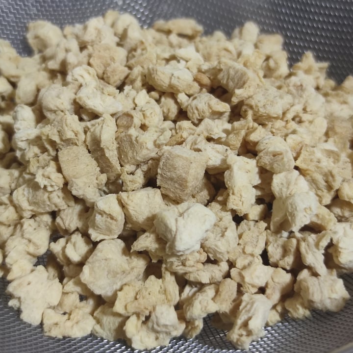 review photo of Yishensu Vegetarian Chicken Strips shared by @rafaelasomer on 16 Jul 2022 - review