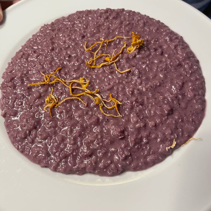 review photo of La Colubrina Risotto ai mirtilli mantecato con formaggio fermentato shared by @chiara80 on 18 Jul 2022 - review