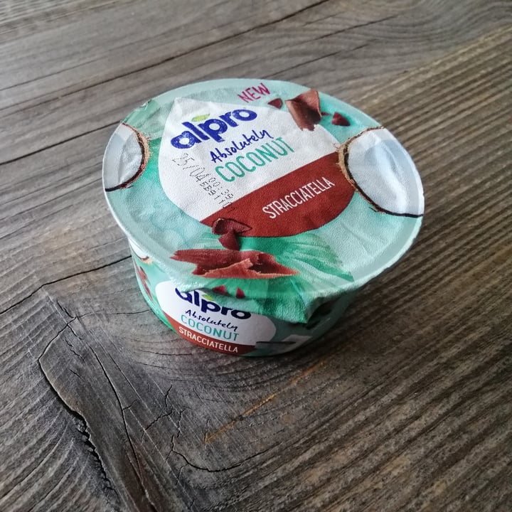 photo of Alpro Absolutely Coconut Stracciatella shared by @msara on  31 Mar 2022 - review