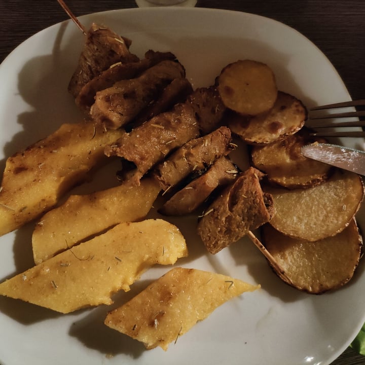 review photo of Sotto Loggia bar music & drinks spiedo con polenta shared by @jordan85 on 22 Oct 2022 - review