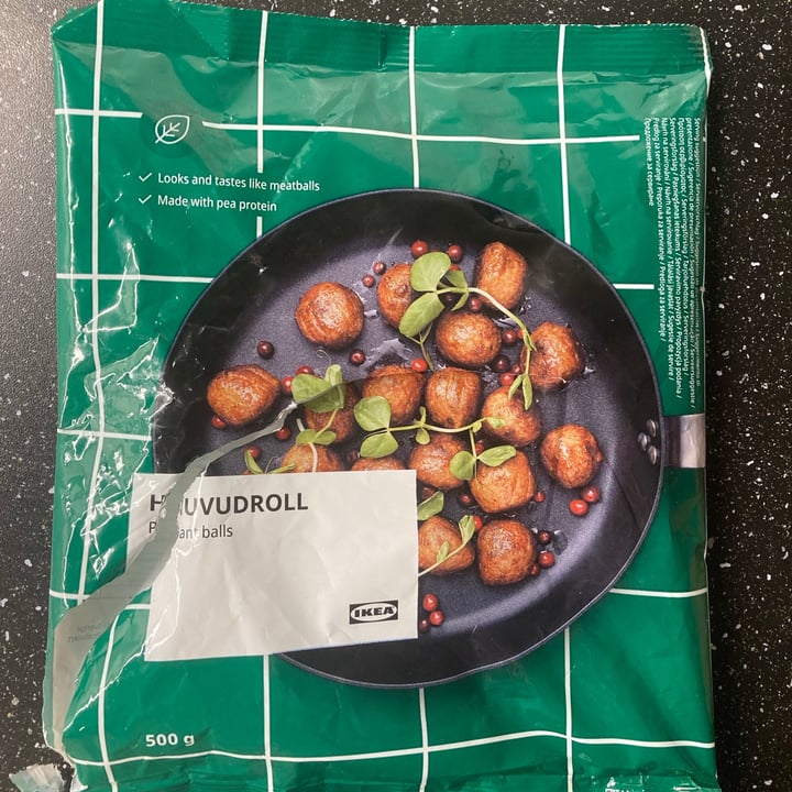 photo of Ikea Huvudroll Plant Balls shared by @frederikbuhrmann on  21 Dec 2020 - review